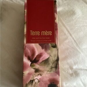 Terre Mere Aloe and Tea Tree Anti Aging Face Toner